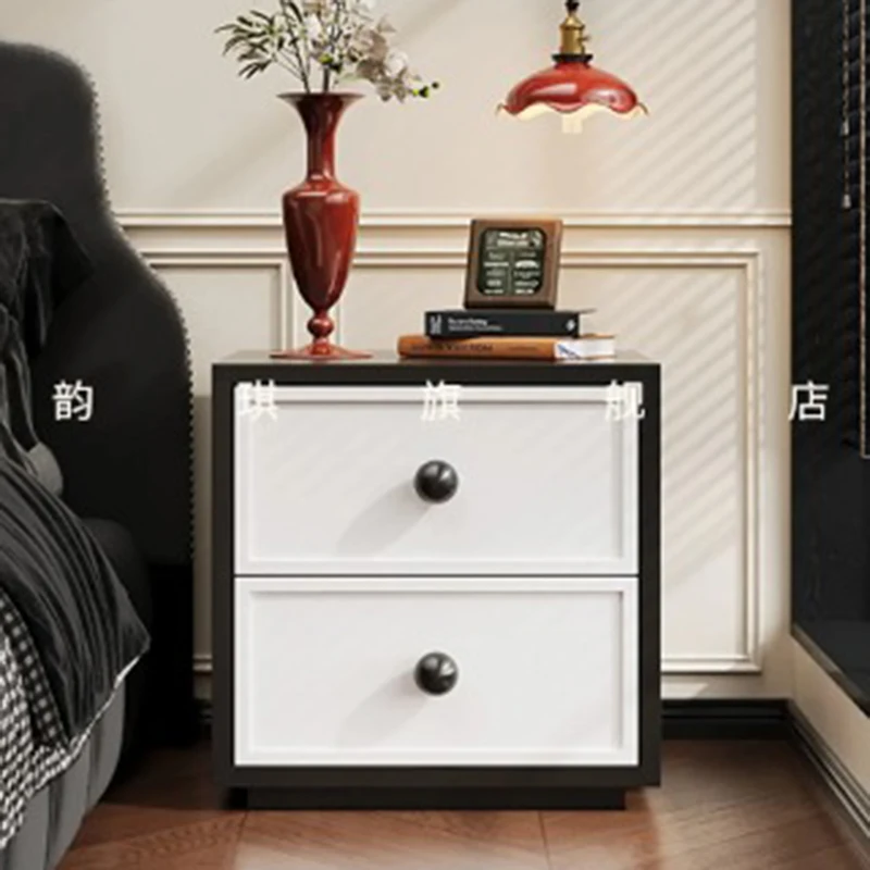 

Wooden Luxury Bedside Table Cute Nordic Exquisite Glamour Cheap Night Table Modern Luxury Mesitas De Noche Postmodern Furniture