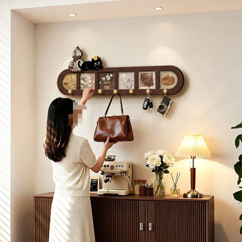 hole plate key storage, no punching of coat hooks, decorative hanging pictures on shelves
