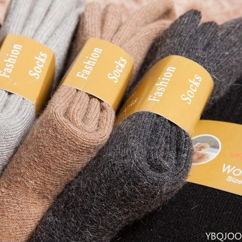 5 pairs of thick and plush winter new warm men's mid tube socks casual woolen loops cold resistant men's mid tube thick socks