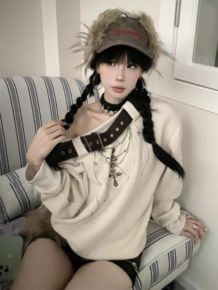 

Deeptown Y2k Gothic Graphic Asymmetrical Women Sweatshirts Grunge Long Sleeve Off Shoulder Korean Fashion Pullovers Loose Gyaru