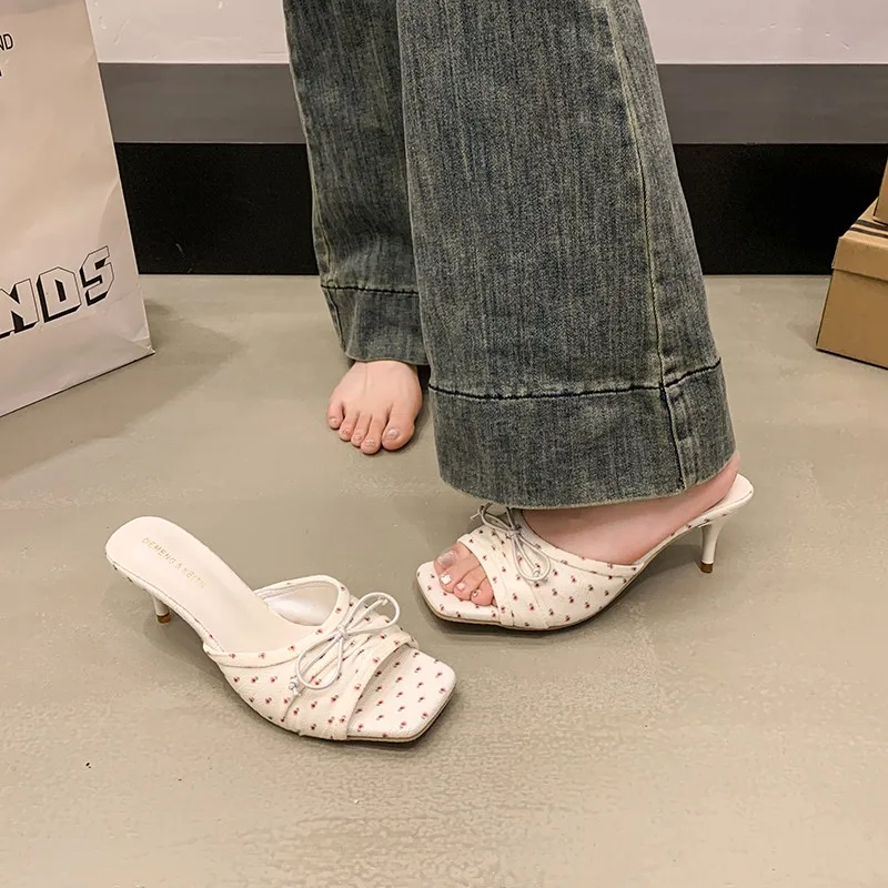 

2025 New Bow Women Slippers Square Toe High Heels Sandals Woman Shoes Summer Elegant Dress Shoes Open Toe Flip Flops