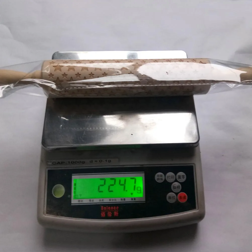 

Wooden Rolling Pin Five-Pointed Star Pattern Non-Slip Grip Baking Accessory Home Kitchen Tool DIY Pastry Cookie Dough Pizza