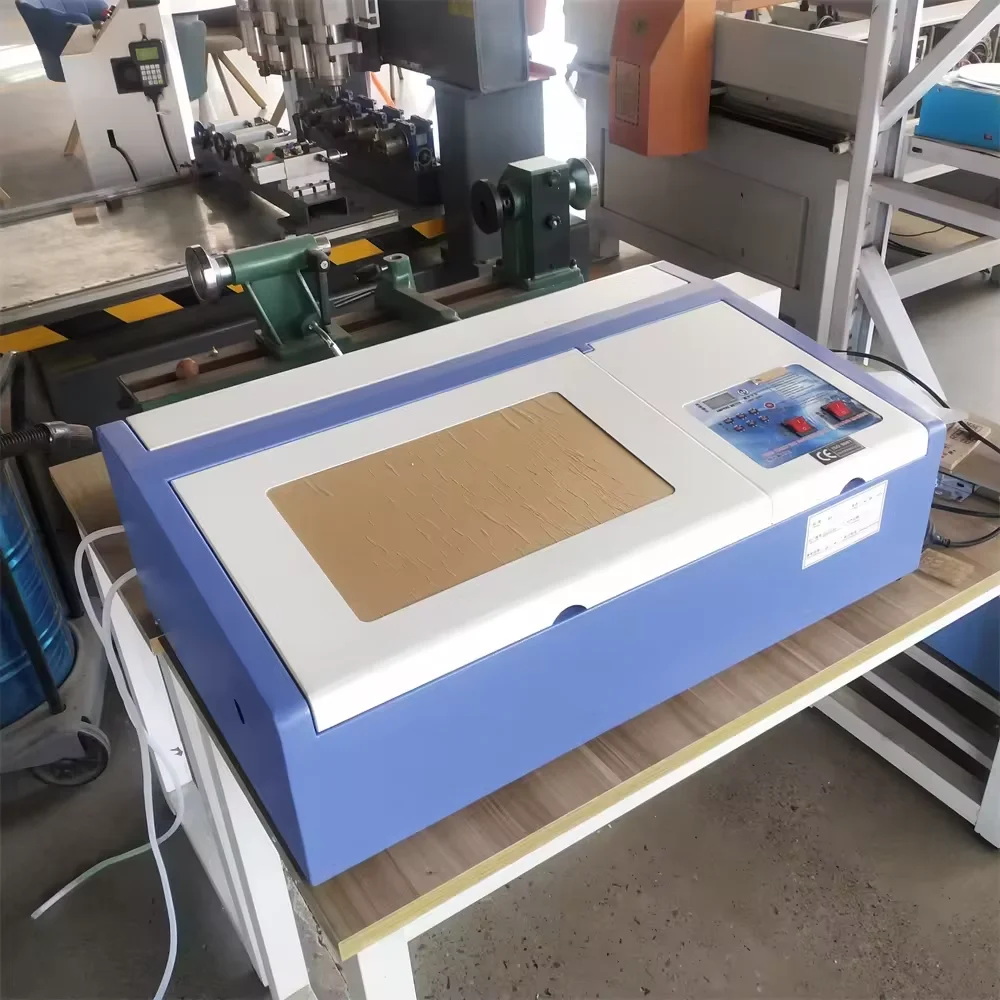 Worldwide Find Agents Engraving and Cutting Machine K40 40W 3020 Ruida Controller Fixture Worktable / Honeycomb