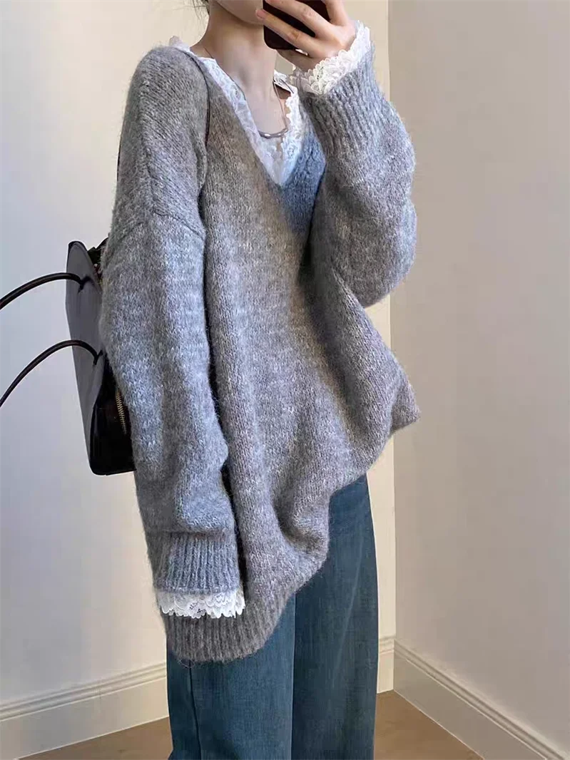 

Корейский свитер-топ из трикотажа с кружевными вставками и V-образным вырезом, свободного кроя, для женщин, весна-осень, новинка, комфортный, стройнящий