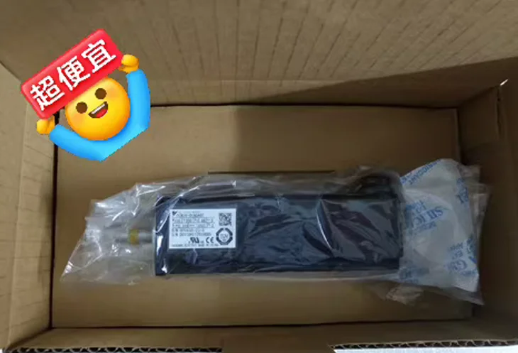 

Совершенно новый сервопривод SGMJV-01AAAB1, оригинальный, быстрая доставка