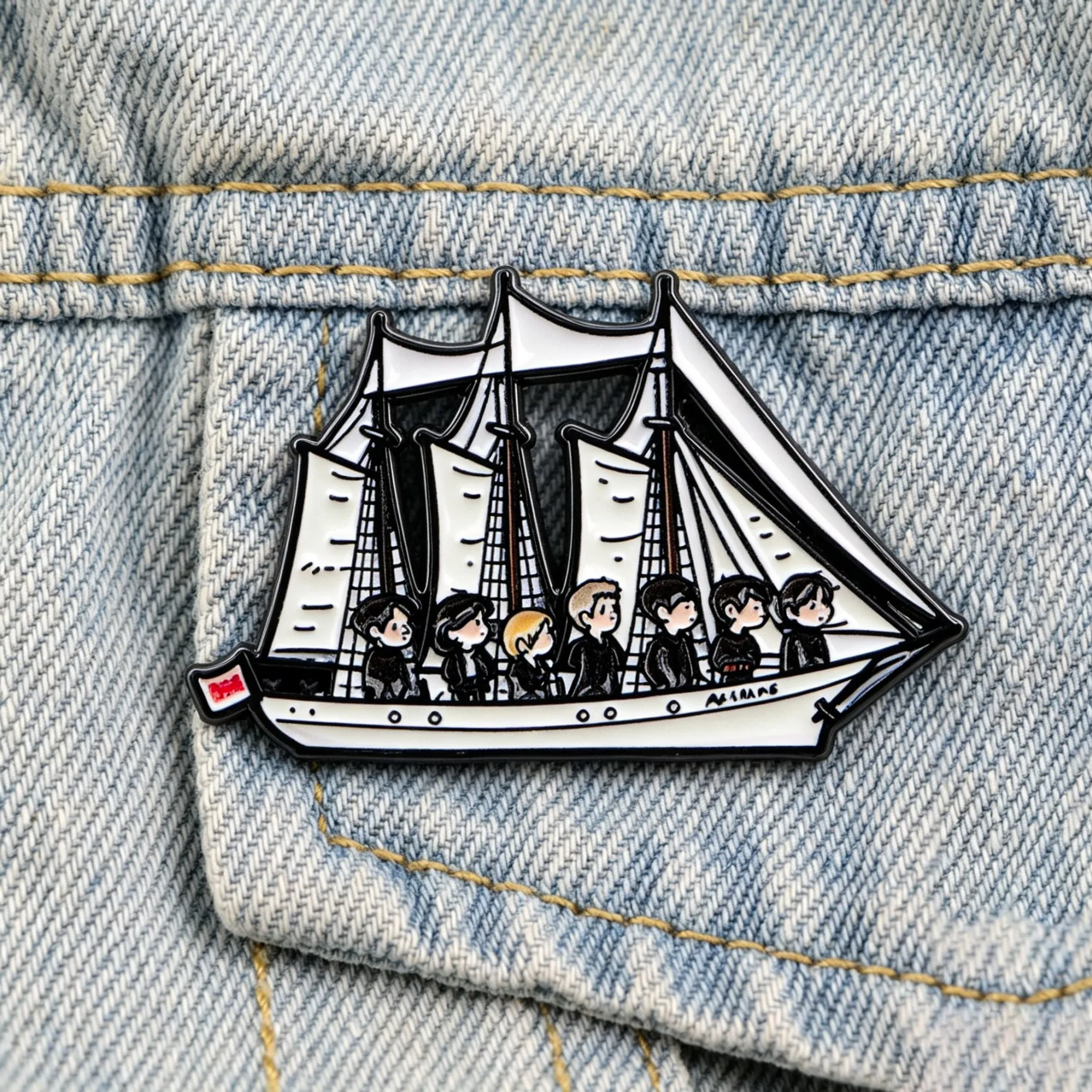 Broche Esmaltado de Barco à Vela: Desenho Animado com Seis Membros, Emblema Vintage de Marinheiro para Jaqueta Jeans, Mochila, Fãs e Presente de Joia