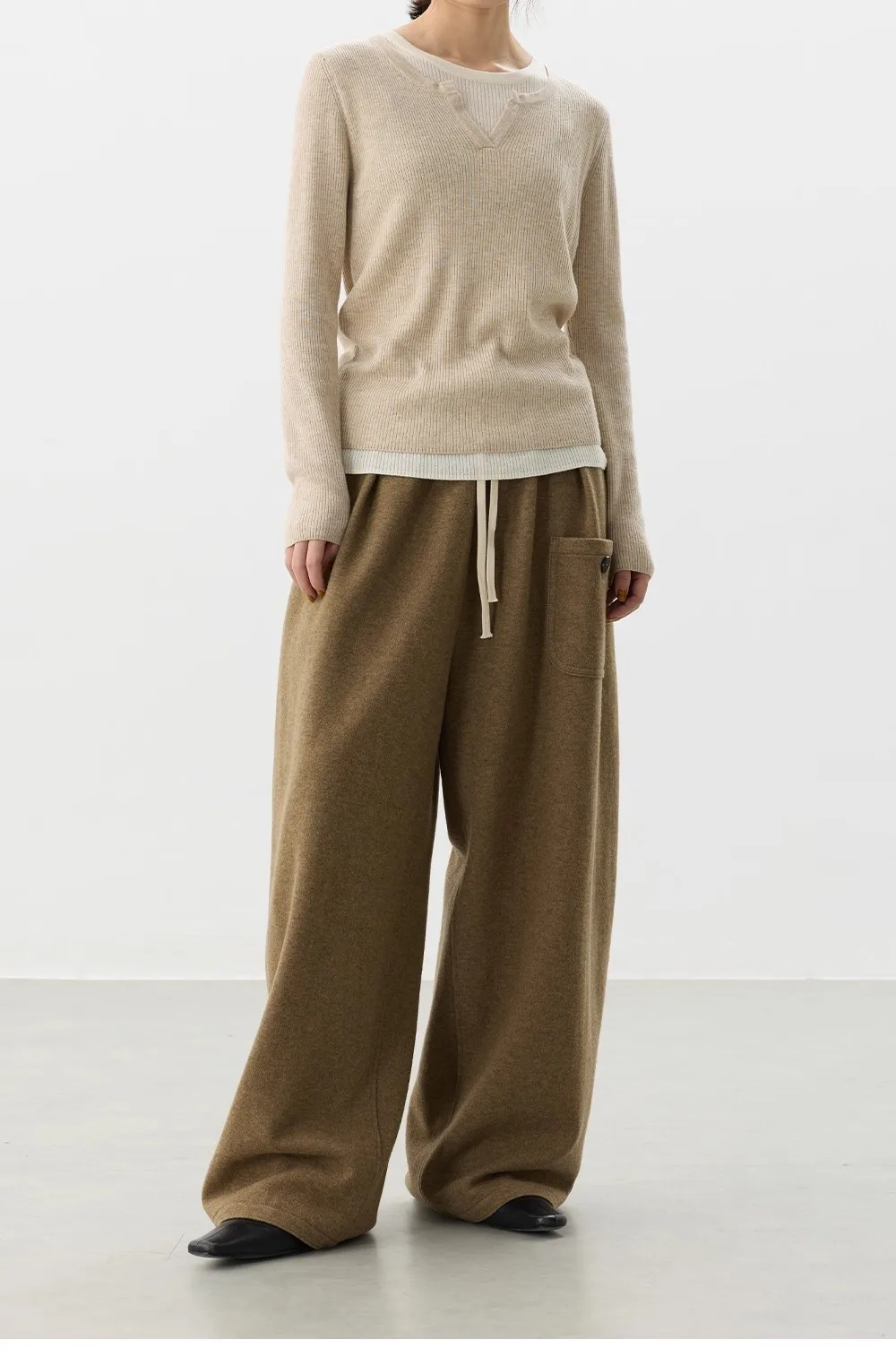 Curved Hem Pants~Wool Elastic Waist Wide-Leg Casual Pants for Women, 2025 Winter Fashionable Thickened Floor-Length Pants