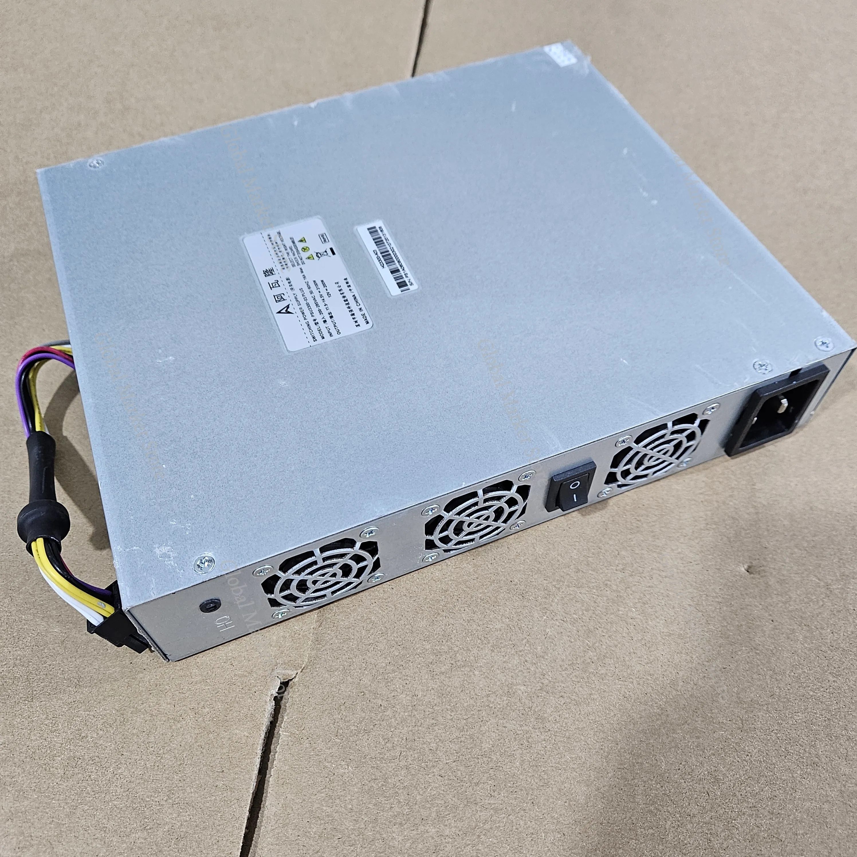 

Совершенно новый блок питания Avalon 1066 1166 1126 1246