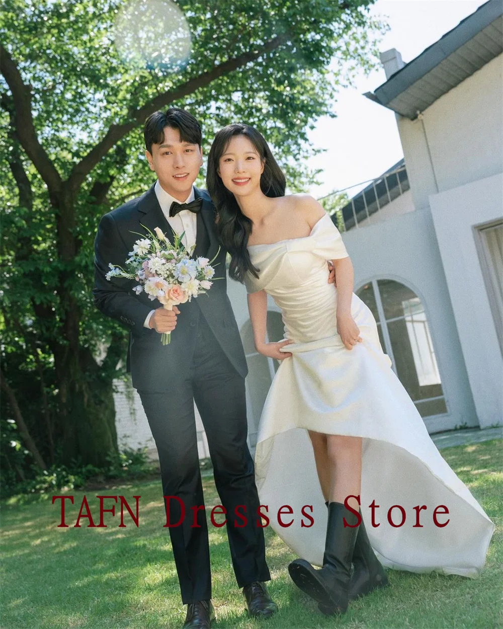 TAFN Off the Shoulder Simple Wedding Reception Dresses Court Train Korea Photo Shoot Dresses Bridal Gwon Custom Made