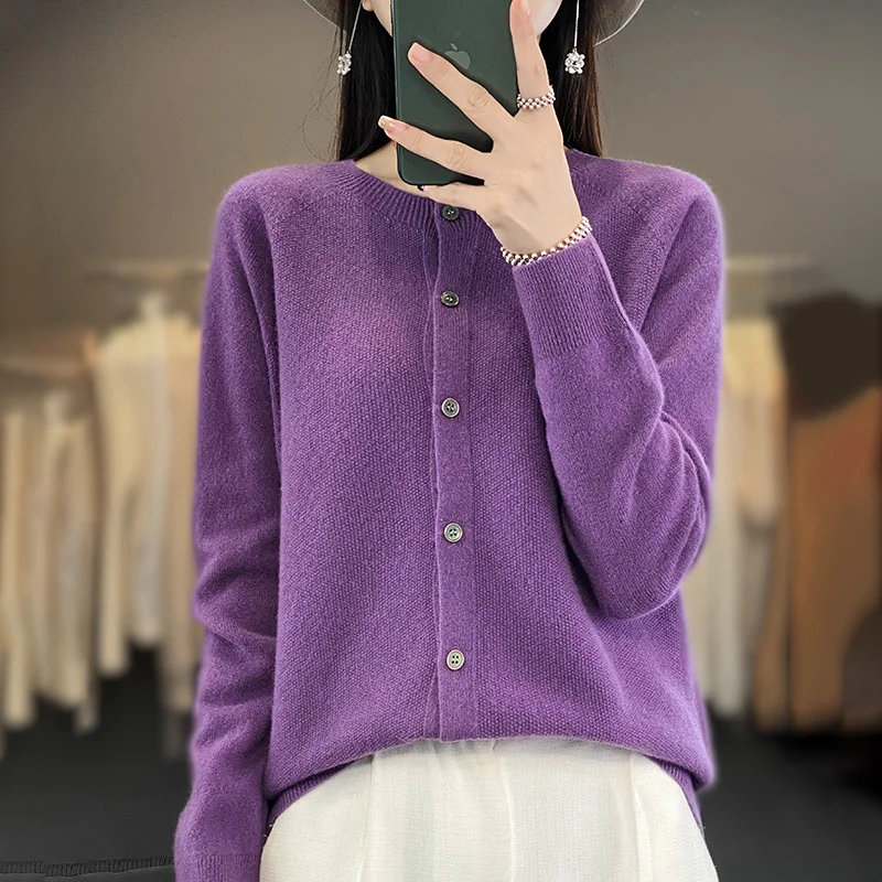 Autumn and winter 100% merino wool long sleeve knitted cashmere sweater ladies knitted O-neck cardigan loose solid color coat