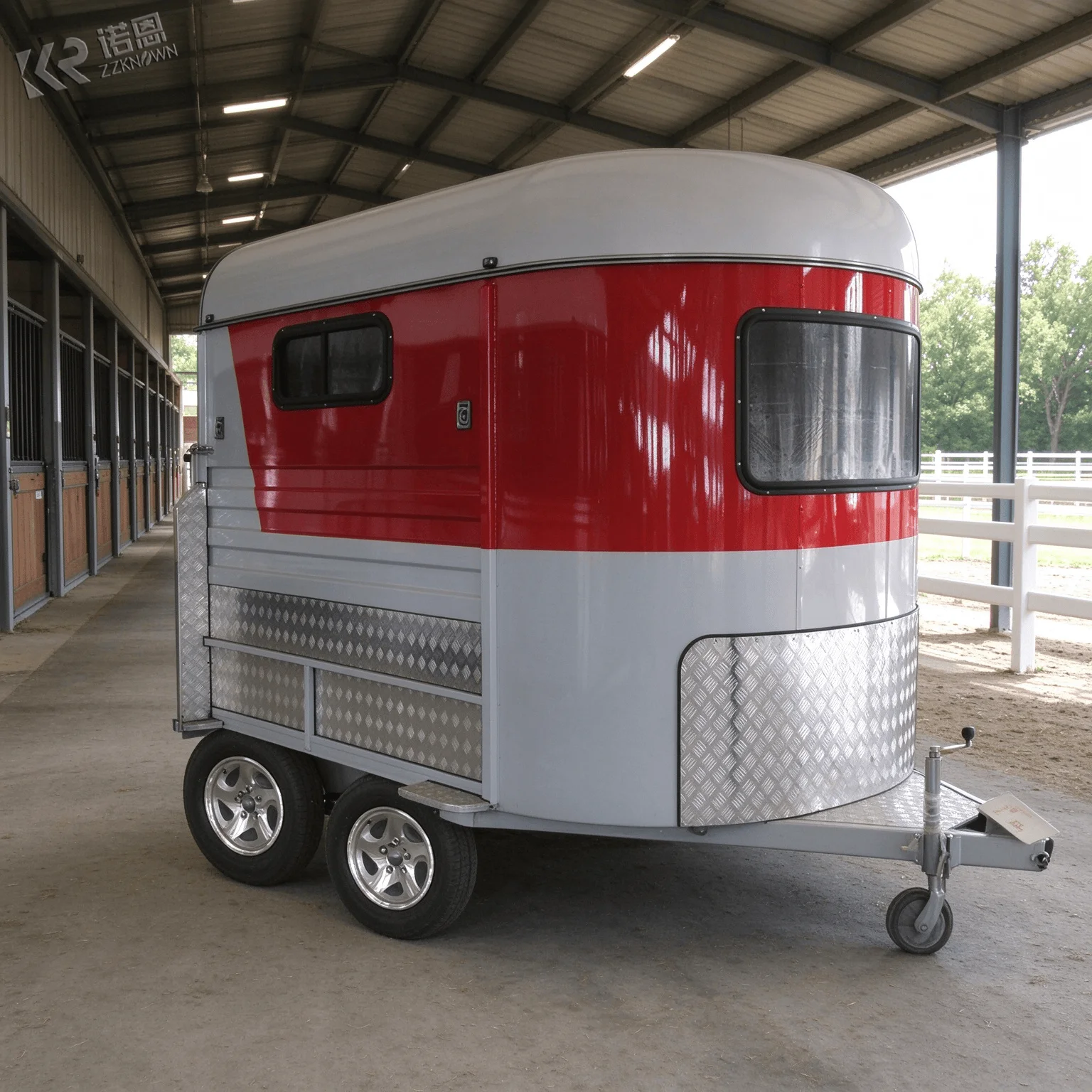 Extended Ramp Design Horse Transport Vehicle Horse Transport Vehicle 2 Stall For Large Size Horse Loading