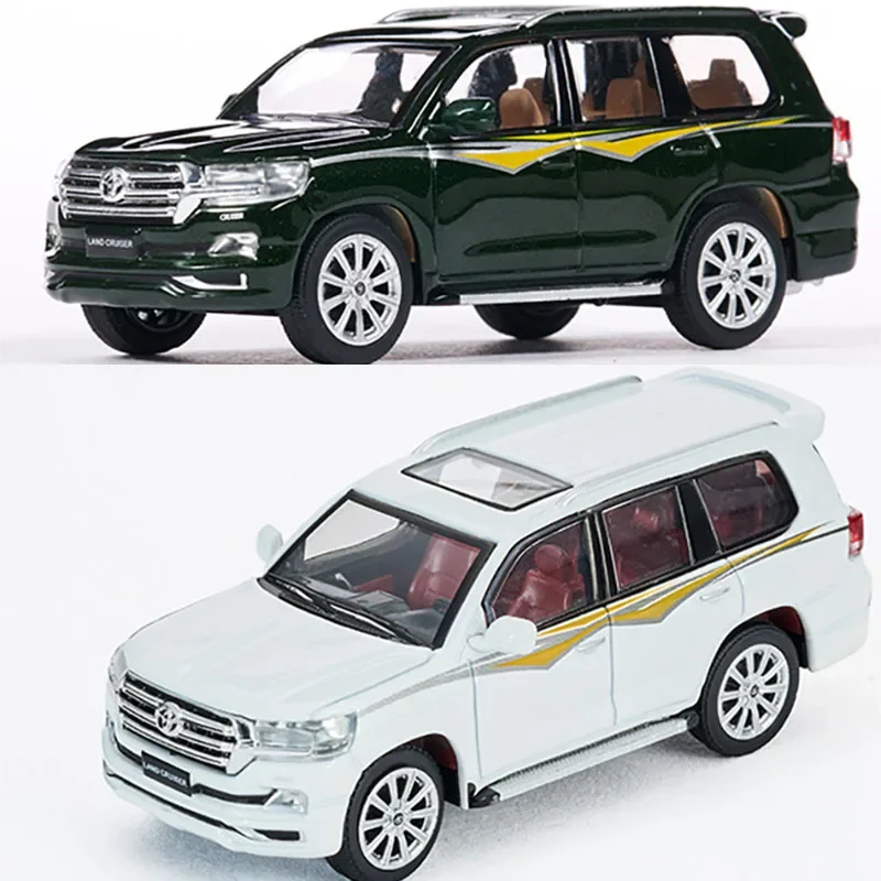 Diecast 1/64 Scale Toyota Land Cruiser LC200 2016 Simulation Alloy Car Model Static Display Collectible Gift Souvenir Decration