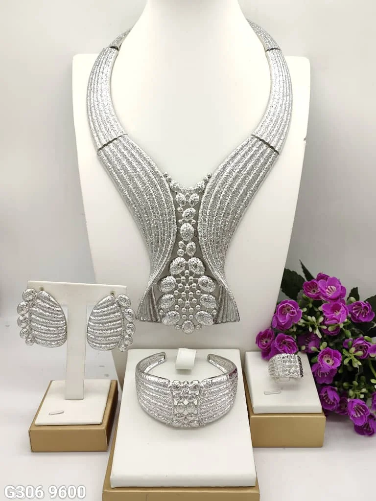 

Fashion Jewelry Sets for Women Choker Necklace 18k Gold Plated Luxury Design Bridal Wedding Bracelet Ring Earrings Trend Silver