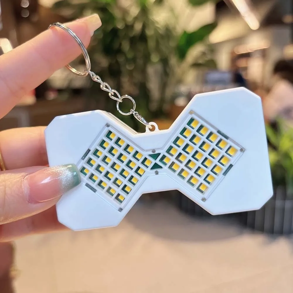 Cyberpunk Style LED Electronic Hourglass Pendant 80s To 400s Creative Gravity-Sensing Digital Sand Timer Key Chain