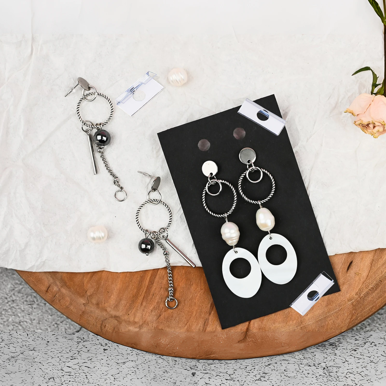 

200pcs Jewelry Display Clear Plastic Adhesive Ear Ring Hanging Holders For Store Shop Decoration Earring Necklace Use Clear