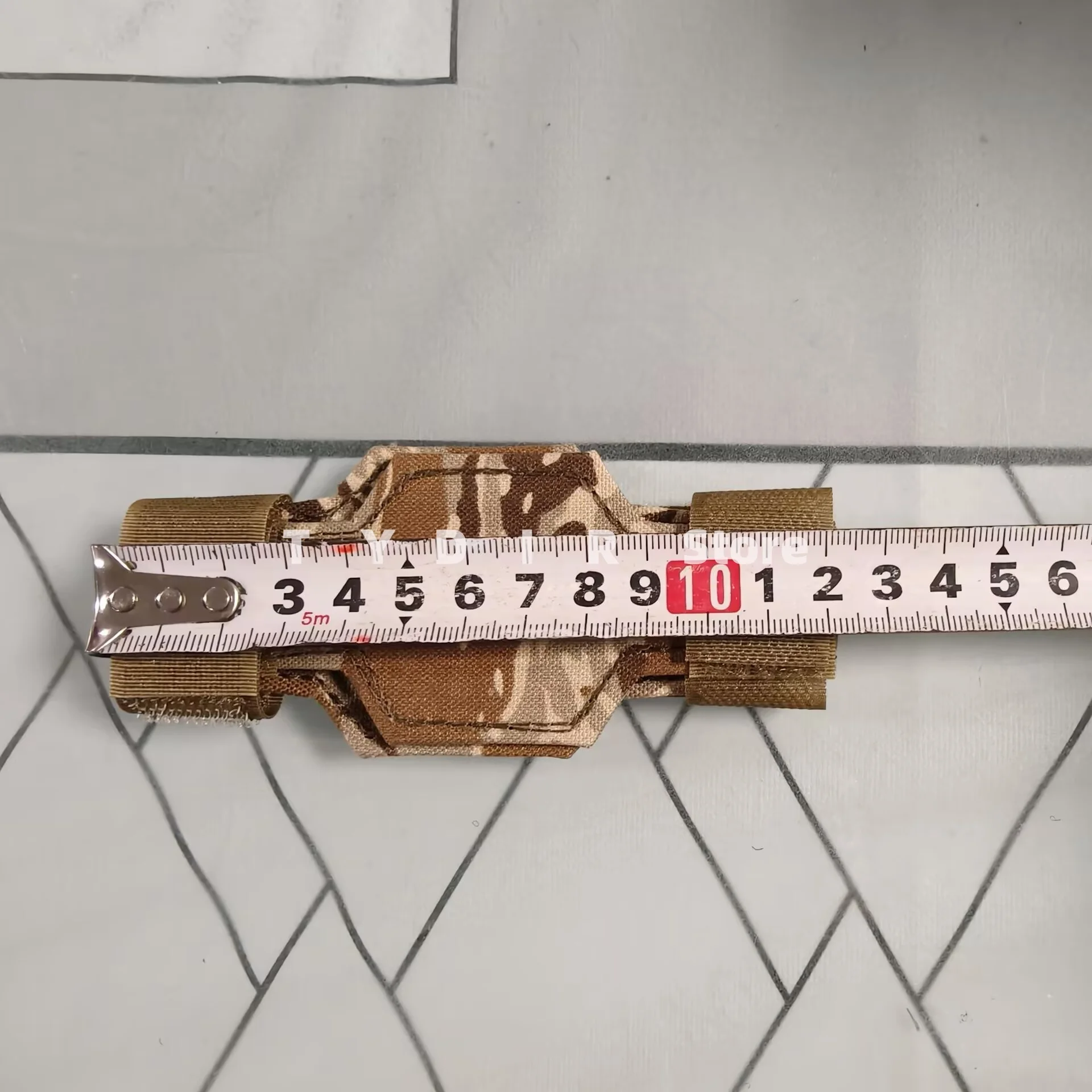 حافظة ساعة تكتيكية مموهة قابلة للطي من النايلون وغطاء حماية لساعة المعصم