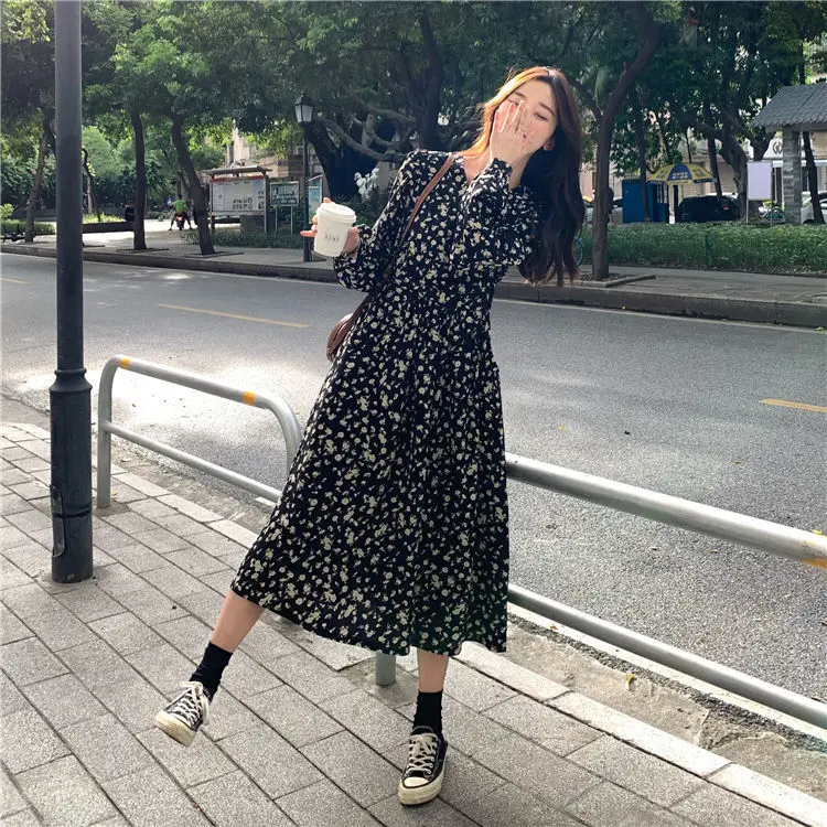 가을과 겨울 여성용 긴 소매 꽃무늬 드레스 허리라인 강조 슬림핏 다용도 프렌치 레트로 베이스 스커트