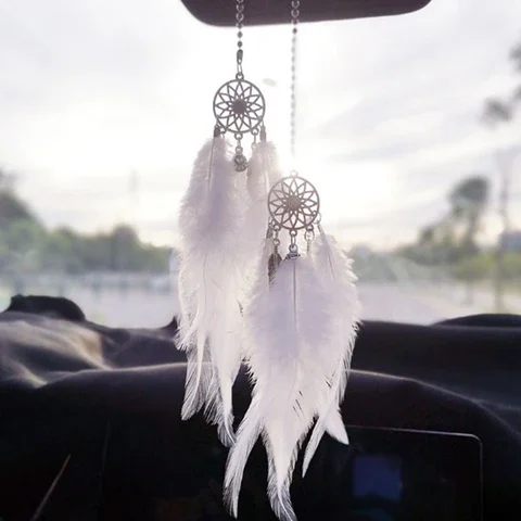 

Girl Heart Indian Dream Catcher Net with Feathers Handmade Wall Car Hanging Decoration Ornament White Dreamcatcher Room Decor