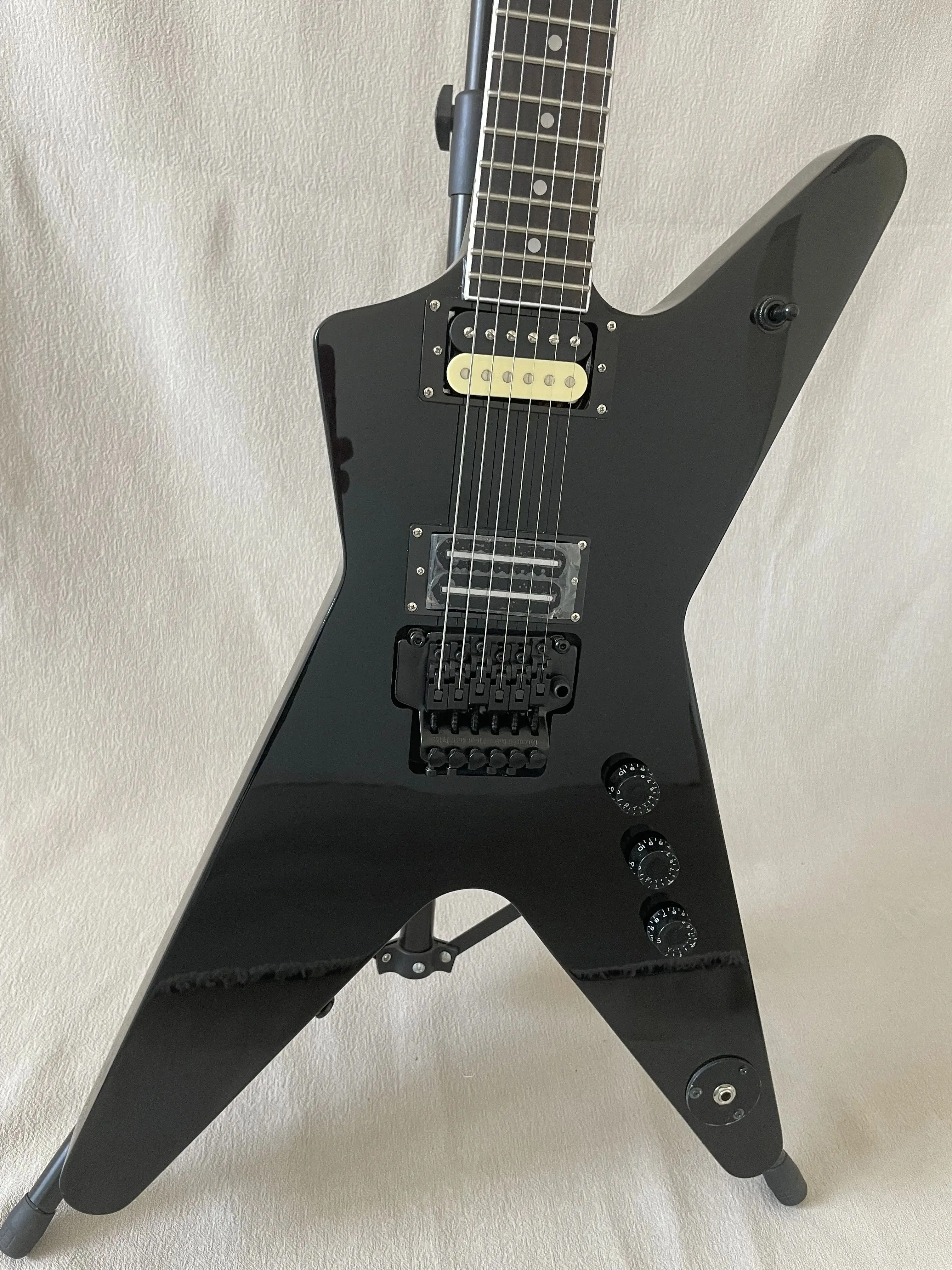 Custom DIME Washburn Signature  Guitar Black