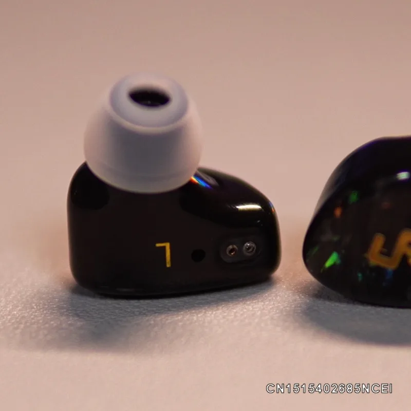 【Zuno CHoice】Venture Electronics Guangzhi Wired Earphones Hifi3.5SE/4.4TRRRS Dual Magnetic Circuit System Replaceable Cable Gift