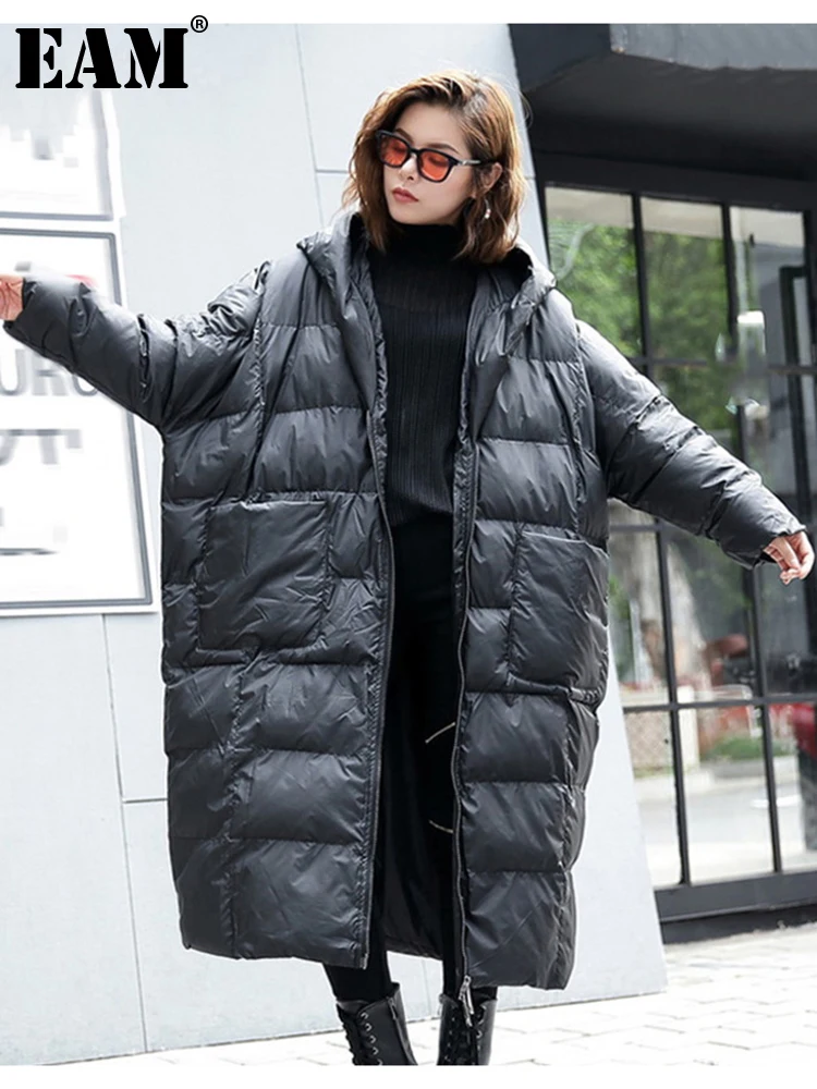 [EAM] Big Size Long Hooded Cotton-padded Coat Long Sleeve Loose Fit Women Parkas Fashion Tide New Autumn Winter 2025 JD1210