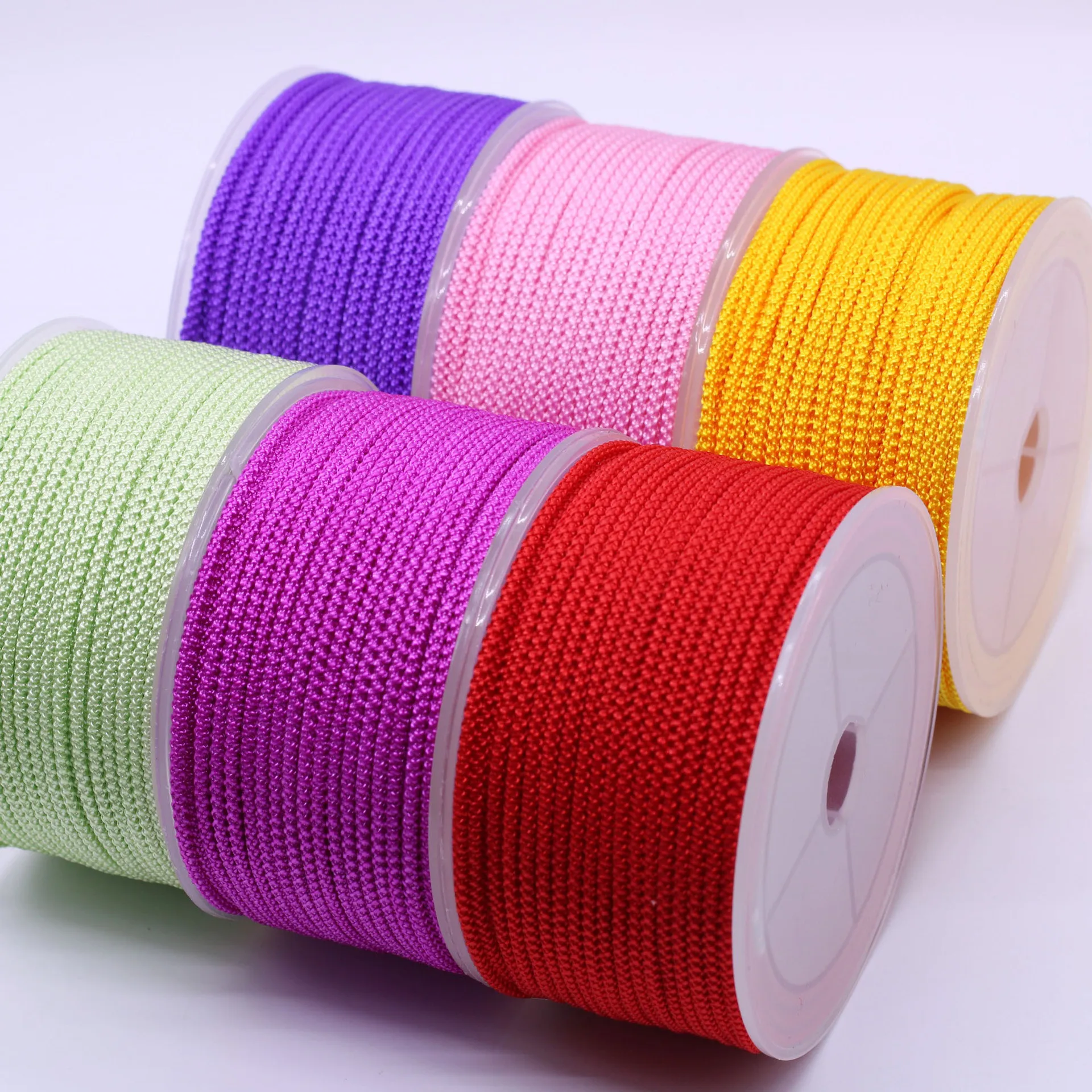 

Diameter 1.5mm.20m pineapple rope. Handmade diy woven material necklace rope hand rope clothing accessories auxiliary materials