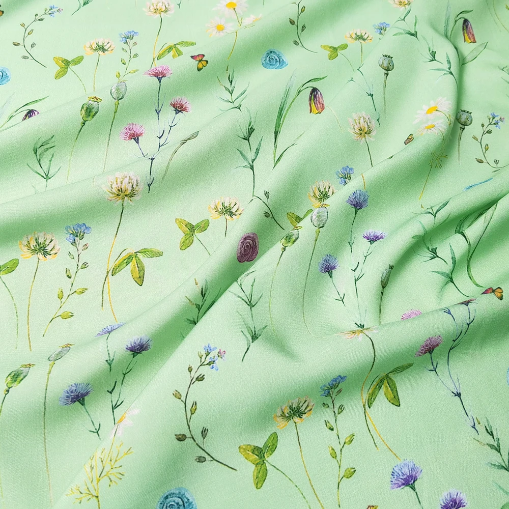 1 meter X 1.4 meter Green Floral Viscose Fabric Soft Dress Gown Arabian Robe Material Poplin