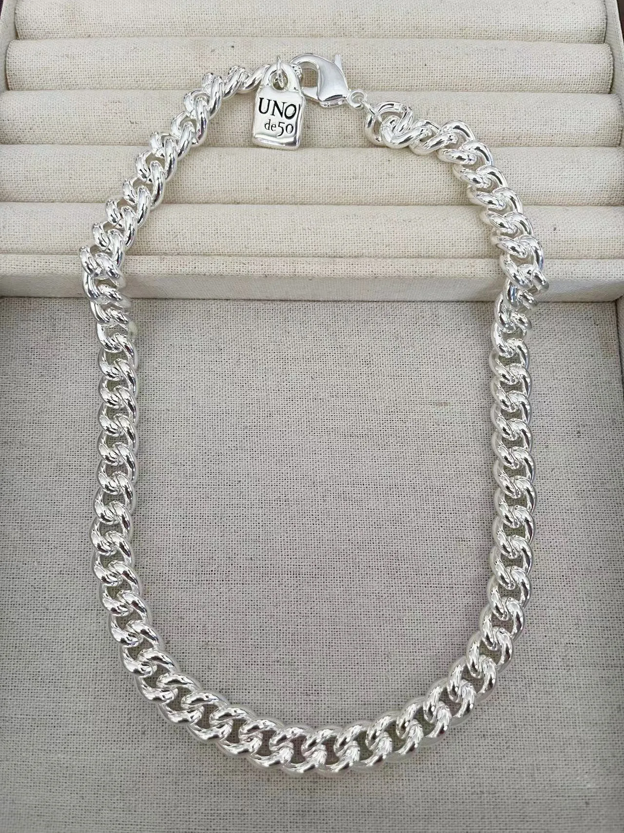 

2024 UNODE50 New Popular 925 Silver Color Bead Necklace Can Be Given As A Gift To Women with Free Wholesale Shipping