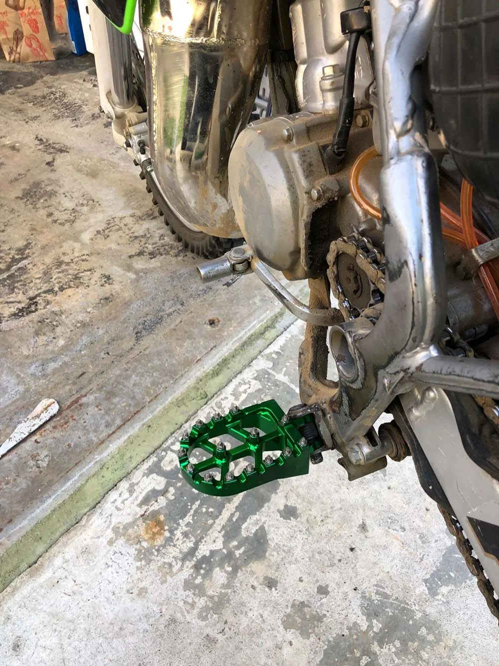 Für Kawasaki KX65 KX80 KX85 KX100 KX112 KLX140 KLX140L KLX140G Motorradzubehör Fußrasten Fußstützen Pedale – Detail 3