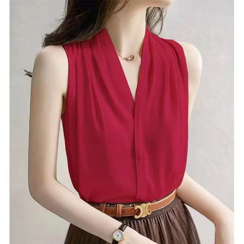 Sleeveless Chiffon Shirt for Women with Vests and Shirts for Women with New Summer Shirts for Age-reducing Short Tops