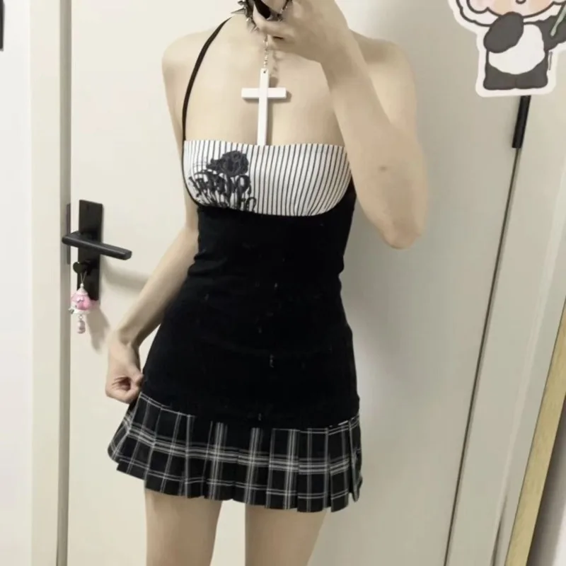Women Sexy Black Tanks Top Subculture Punk Vintage Y2k Fake Two Piece Halter Vest American Retro Slim Wrap Chest Female Camisole