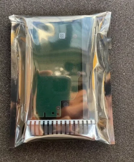 

Для серверного жесткого диска Lenovo 7XB7A00025 00YK014 600G 10K 12G SAS