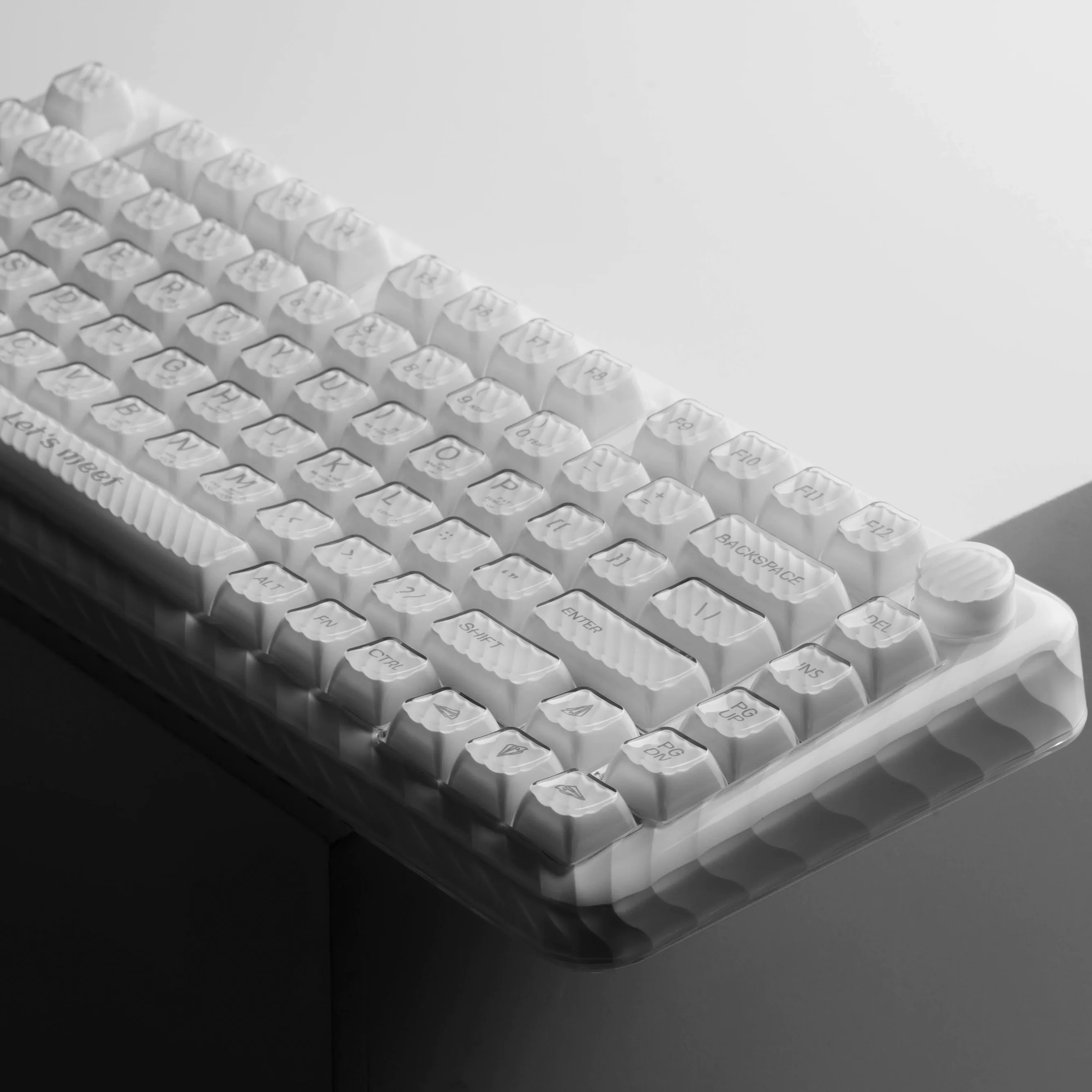 Womier mechanical keyboard keycap translucent water ripple 75 keyboard original keycap colourful backlight three-mode all-in-one