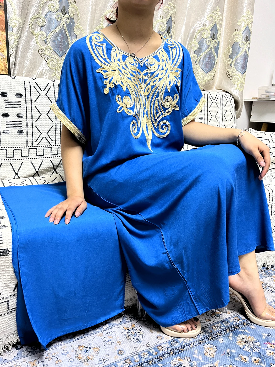 Abayas para mujer, vestido africano de manga corta con cuello redondo, lentejuelas de Color puro, algodón, 2023