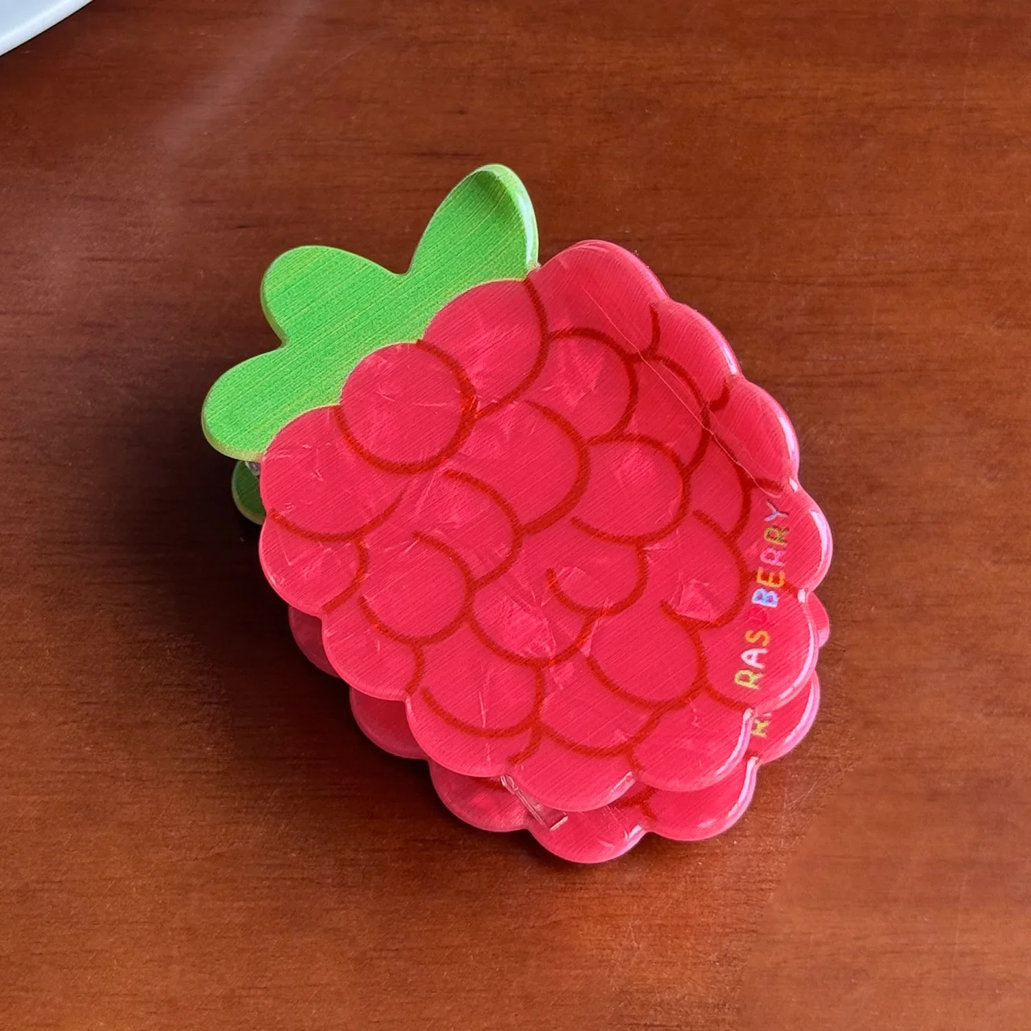 

Милые новые заколки для волос с геометрическим фруктовым дизайном, простые модные акриловые заколки-крабы среднего размера, креативные заколки для хвоста, аксессуары для волос