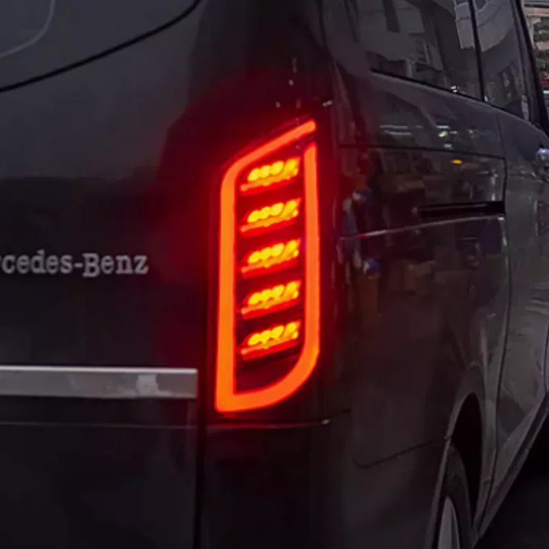 Montaż reflektorów jest odpowiedni ulepszony styl Maybach dla Mercedes Benz Vito W447/V260