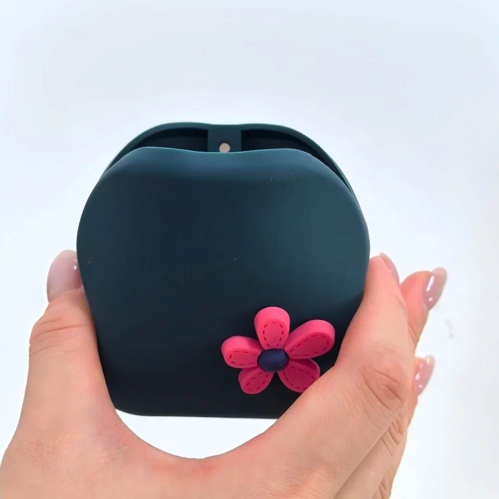 Portable Flower Silicone Storage Bag Magnetic Square Mini Wallet Waterproof Multifunctional Magnet Coin Purse Earphone Storage