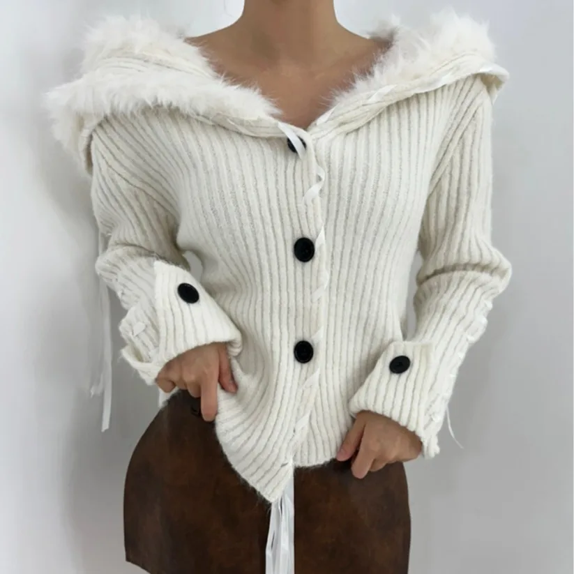 Koreańska dzianinowa kurtka damska z paskiem lub długi sweter z dużym futrzanym kołnierzem, łączona, jesienno-zimowa modna bluzka.