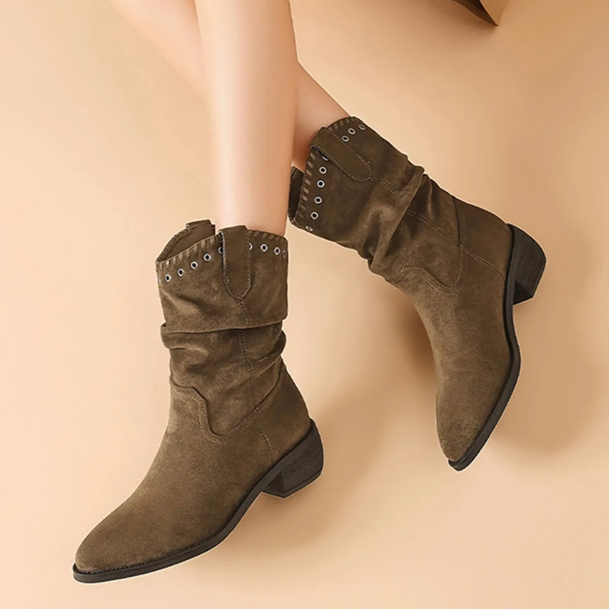 

Весенние женские замшевые ботинки с острым носком, повседневные уличные модные ботильоны