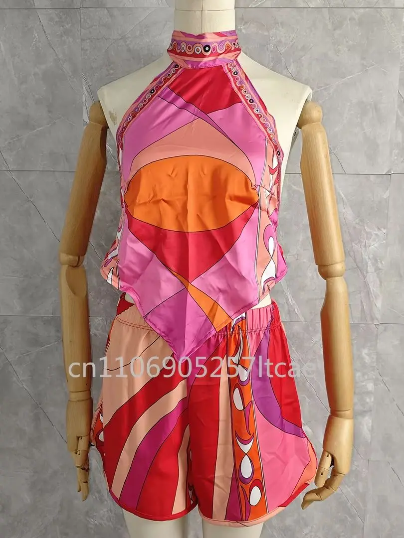 Setelan Pendek Wanita Desain Mewah Merek Desainer Setelan Seksi dengan Ikat Pinggang