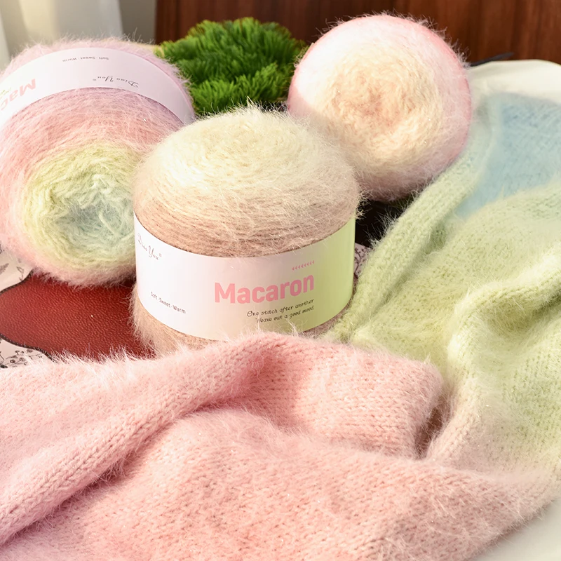 200g Gradient Long-Pile Yarn in Macaron Colors, Fashionable and Comfortable, Warm for Autumn and Winter, Handmade Crafts Including Sweaters, Scarves, Hats, Capes, Vests, Coats, Dresses, Rose Blankets, and Cover Blankets, Suitable for Beginners