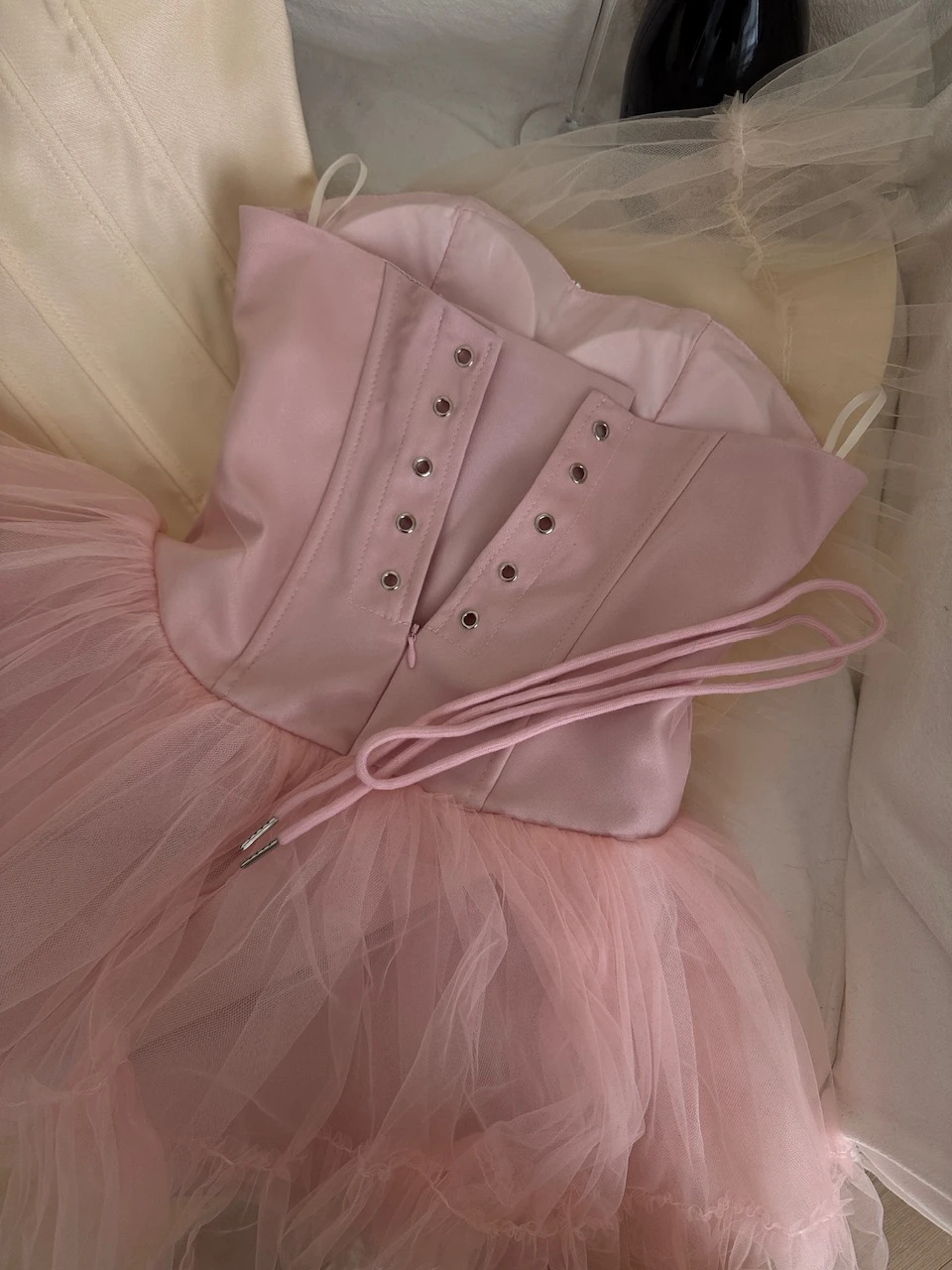 Damska Jesienno-Zimowa Sukienka Bez Ramiączek z Diamentami, z Fiszbinami w Talii, Rozkloszowana, z Bufiastym Tiulem, Seksowna Sukienka Bez Rękawów na Imprezę, Urodziny, Krótka Sukienka