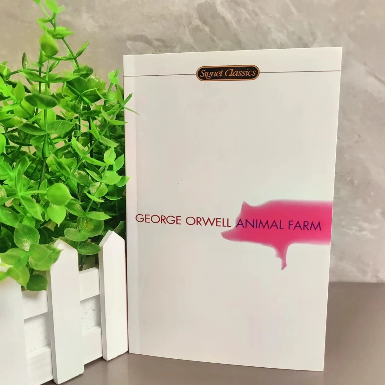 

Animal Farm Manor English Version, George Orwell