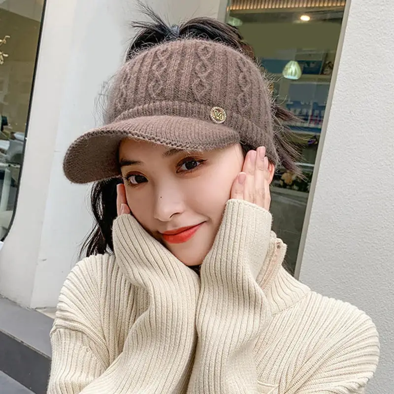 Women's Hats 2024 New Autumn Winter Hot Rabbit Knitted Hats Outdoor Sports Golf Tail Horse Cap Baseball Visor Caps