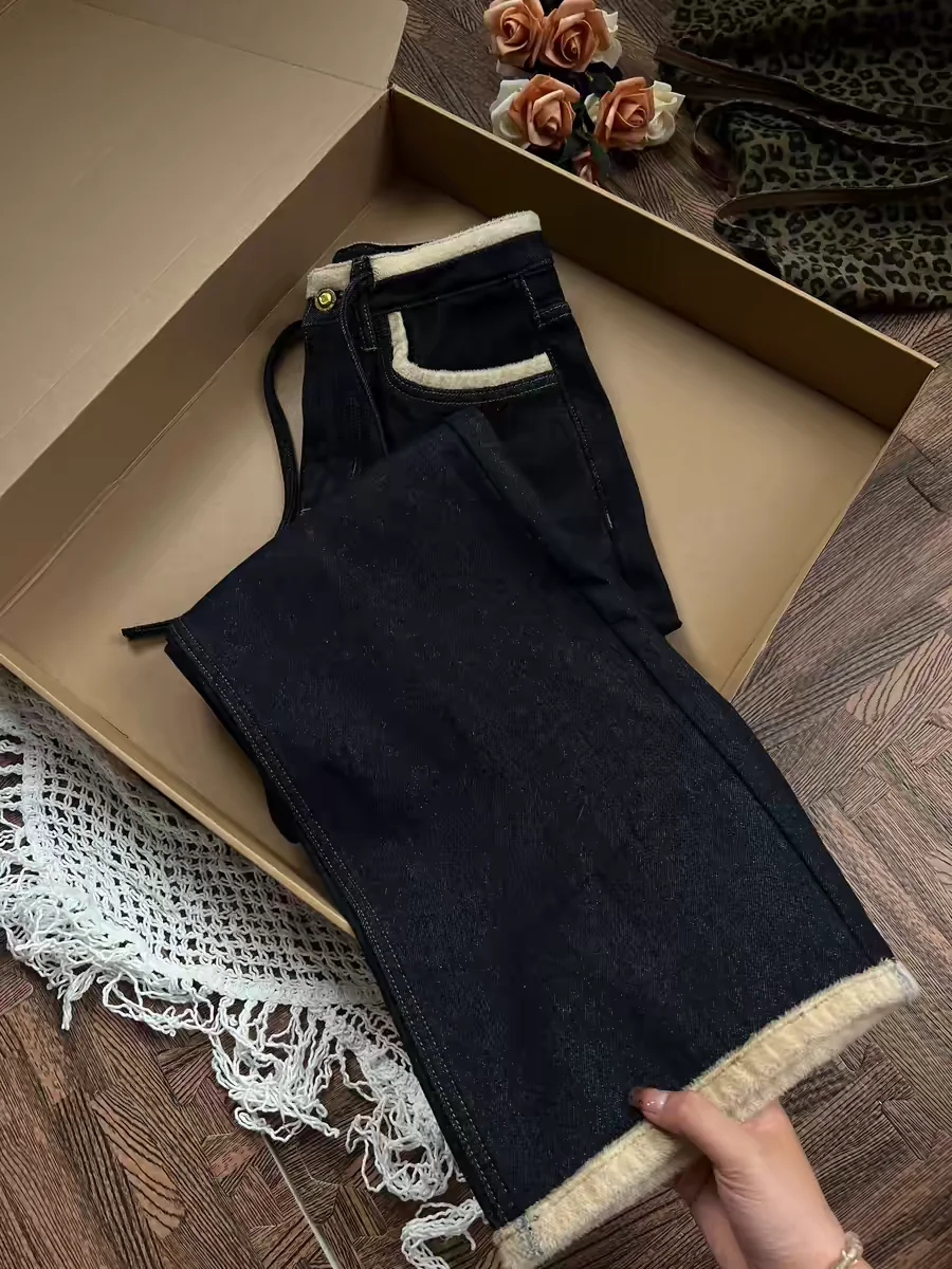 

Retro Thickened Fleece Women's Jeans Loose Wide Leg Pants Comfortable Casual High Waist Denim Trousers for Autumn Winter