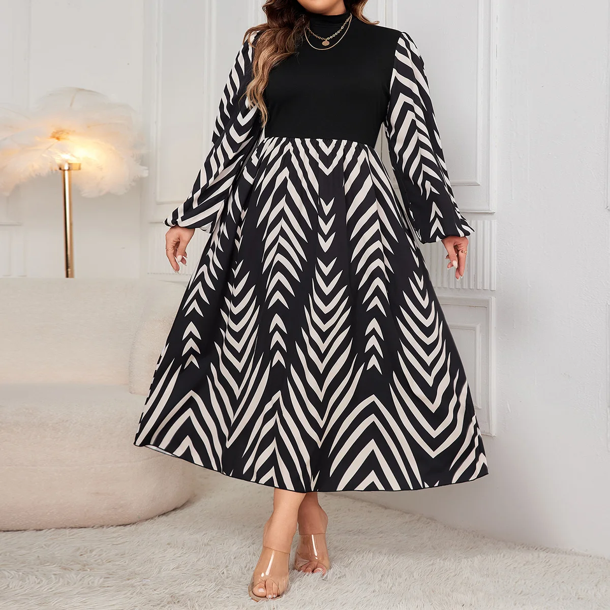 Plus Size Maxi Dresses Splicing Long Sleeved Dress Autumn New Collection Slimming Elegant Bubble Sleeves High Waisted Long Skirt