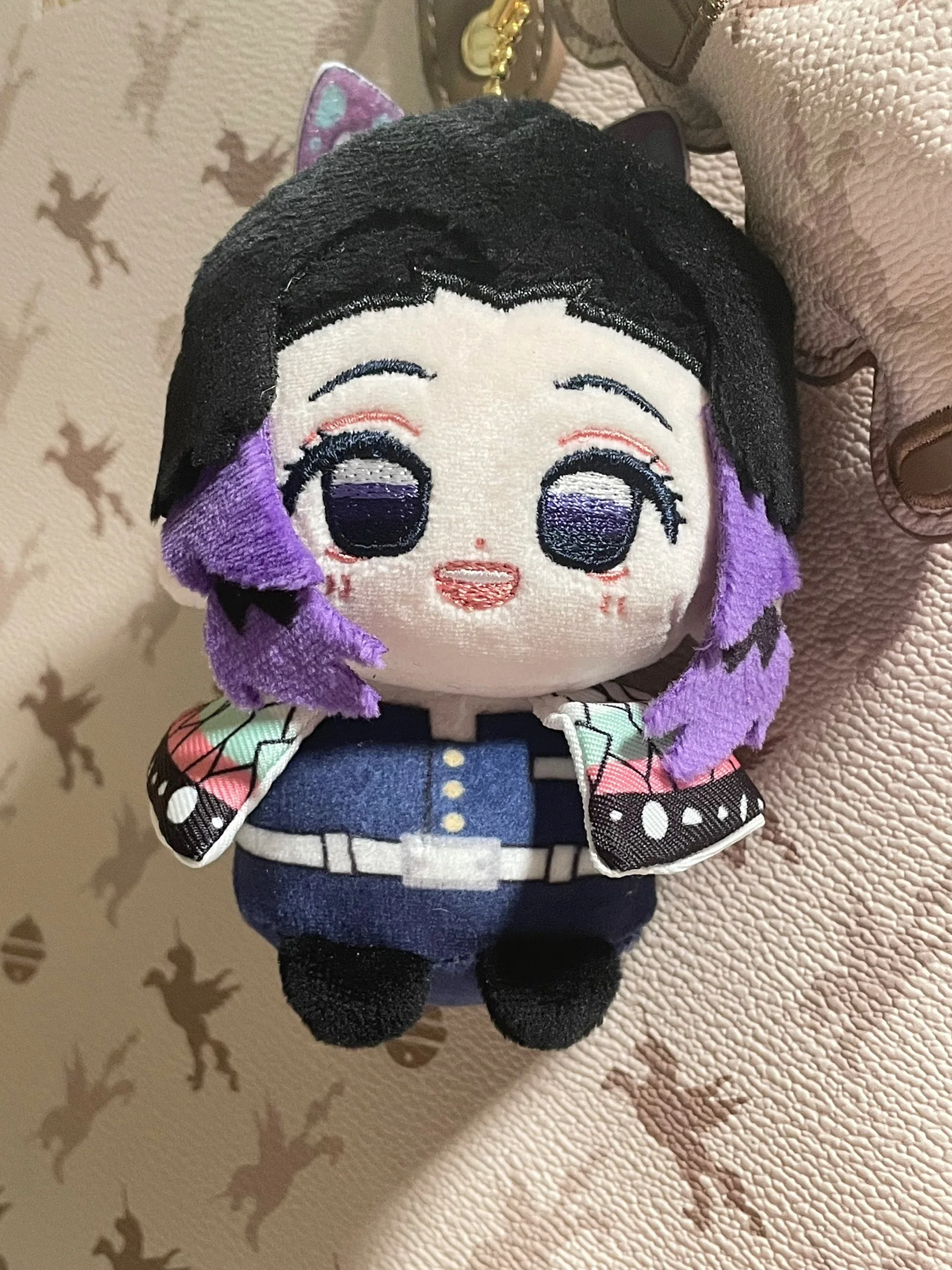 10cm 데몬 슬레이어 애니메이션 이구로 오바나이 칸로지 미츠리 코스프레 소프트 키체인 귀여운 봉제 배낭 장난감 어린이용 귀여운 선물