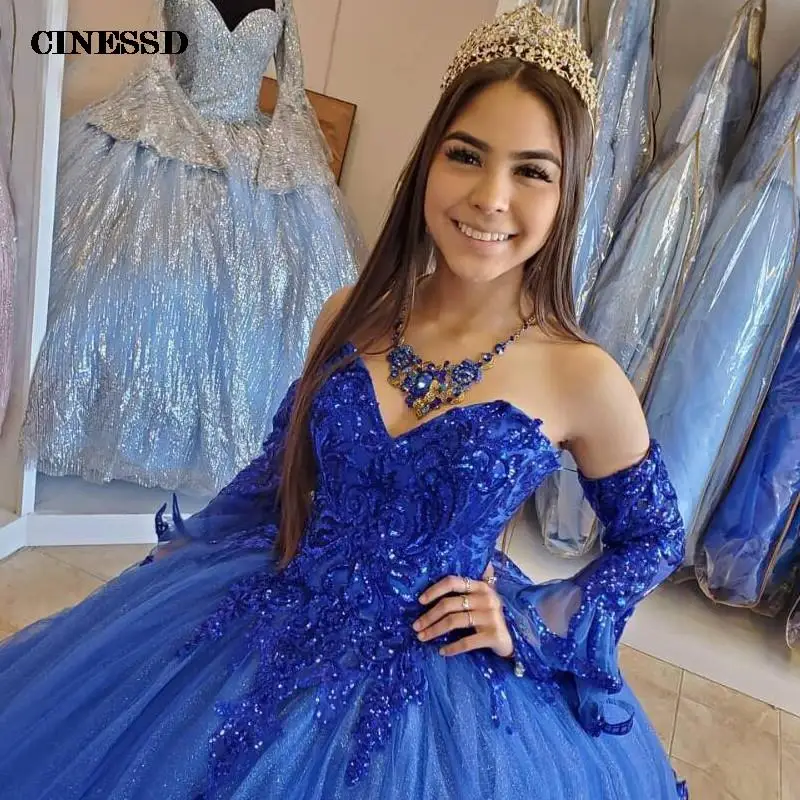 Splendidi abiti Quinceanera con paillettes in pizzo con scollo a cuore abiti da ballo con lacci sul retro a maniche lunghe Applique Tulle dolce 16 abiti