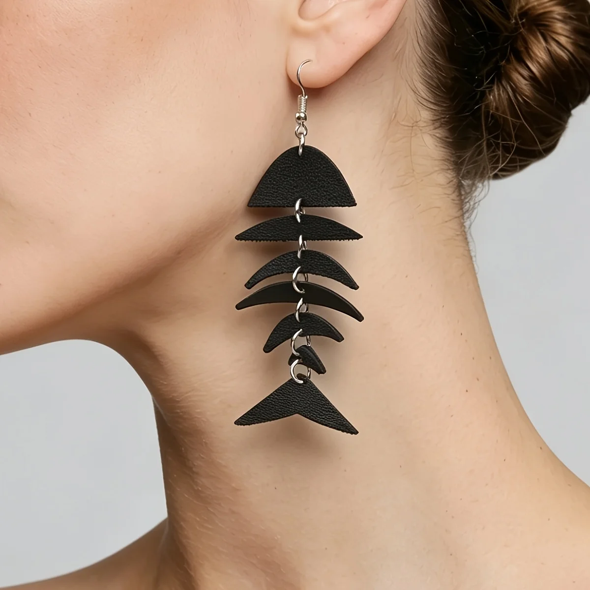 1 Pair Marliwoo PU Leather Fish Bone Shape Dangle Earrings Multi‑Layer Spliced Design Silvery Hook Women Party Drop Earrings