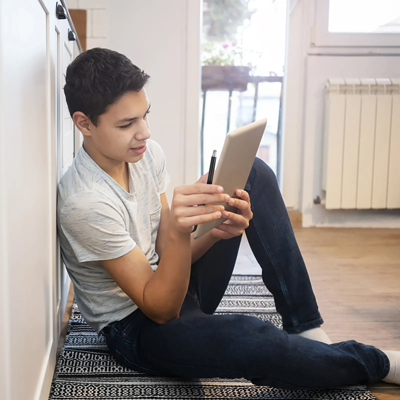 Multifunctional 2 in 1 Capacitive Stylus Touch Pen Black Universal Precise Fine Tip for Smartphones Tablets Accurate Sensitive